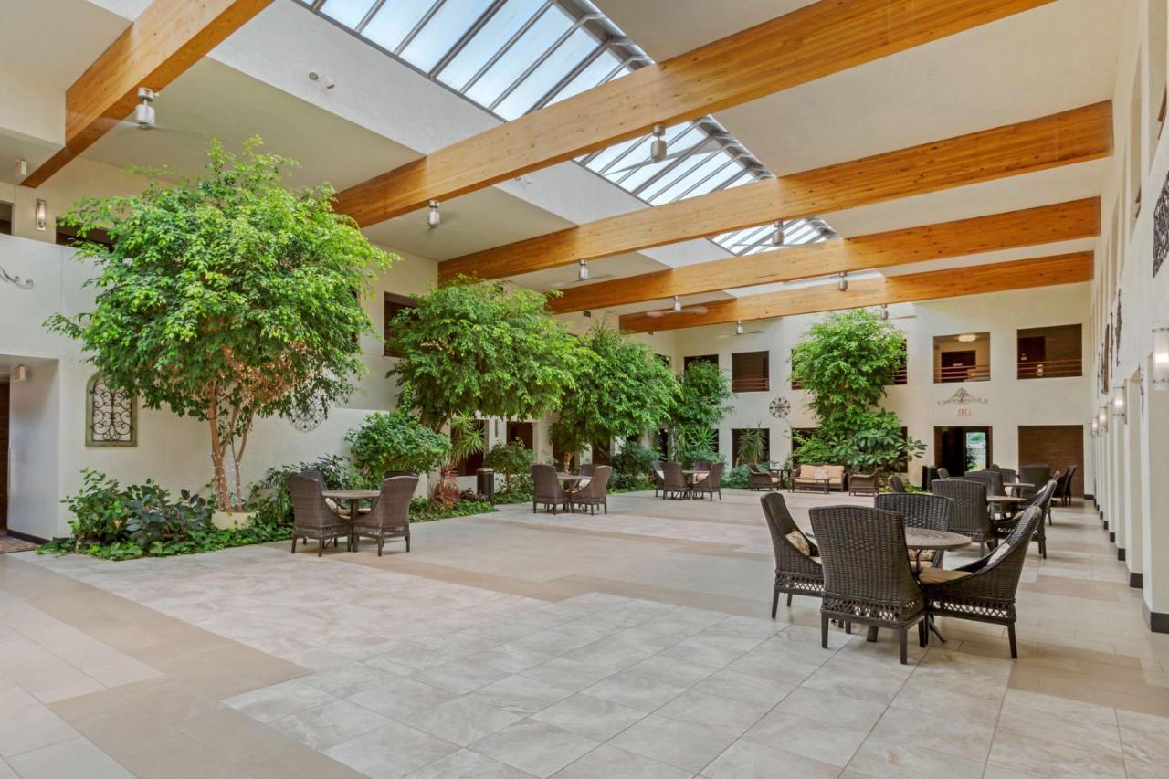 Hotel Western Pecos 3*
