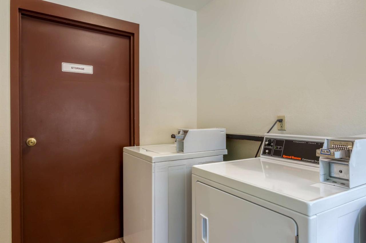 Hotel Western Pecos Artesia