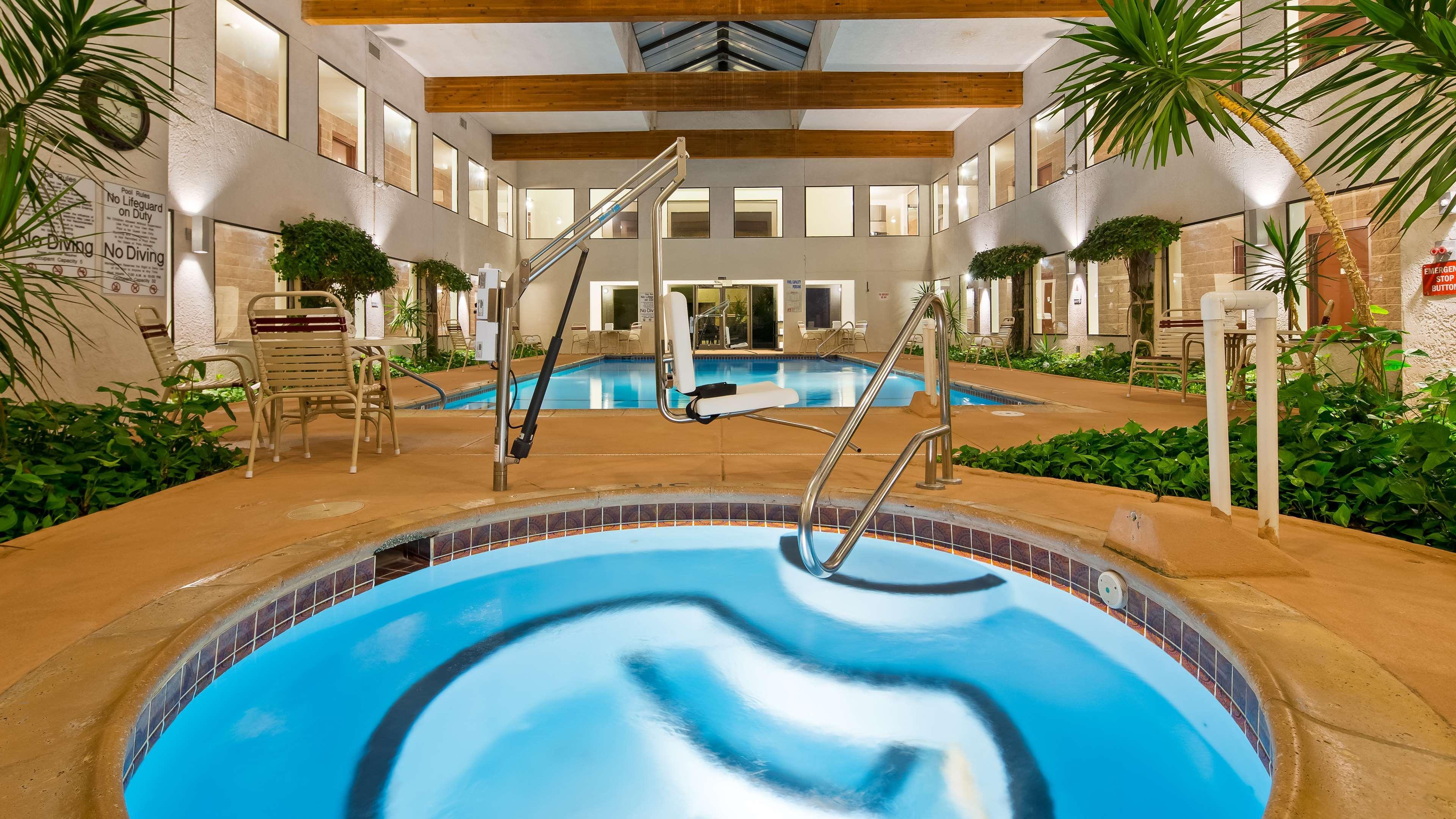 Hotel Western Pecos 3*