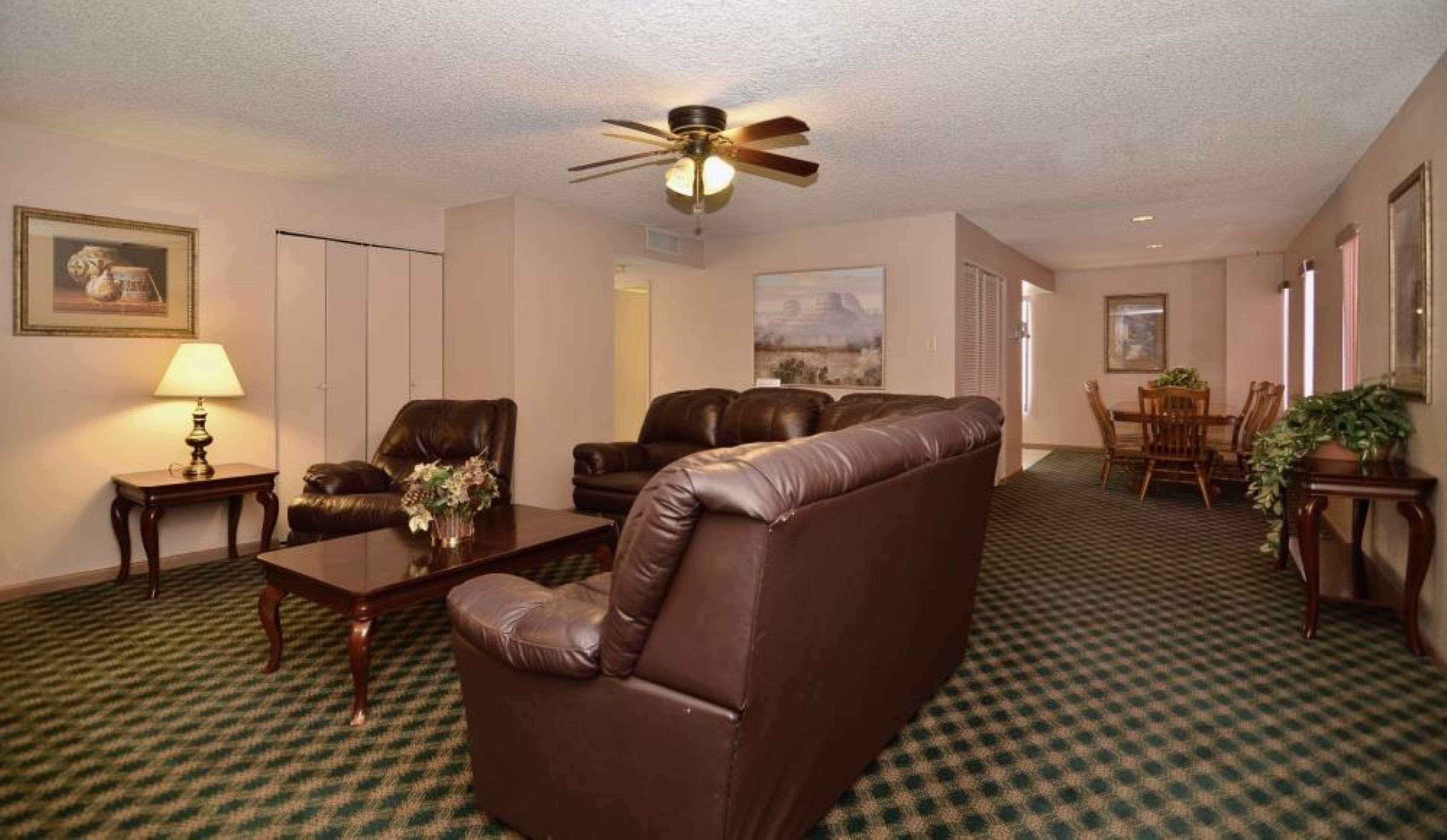 Western Pecos Hotel Artesia