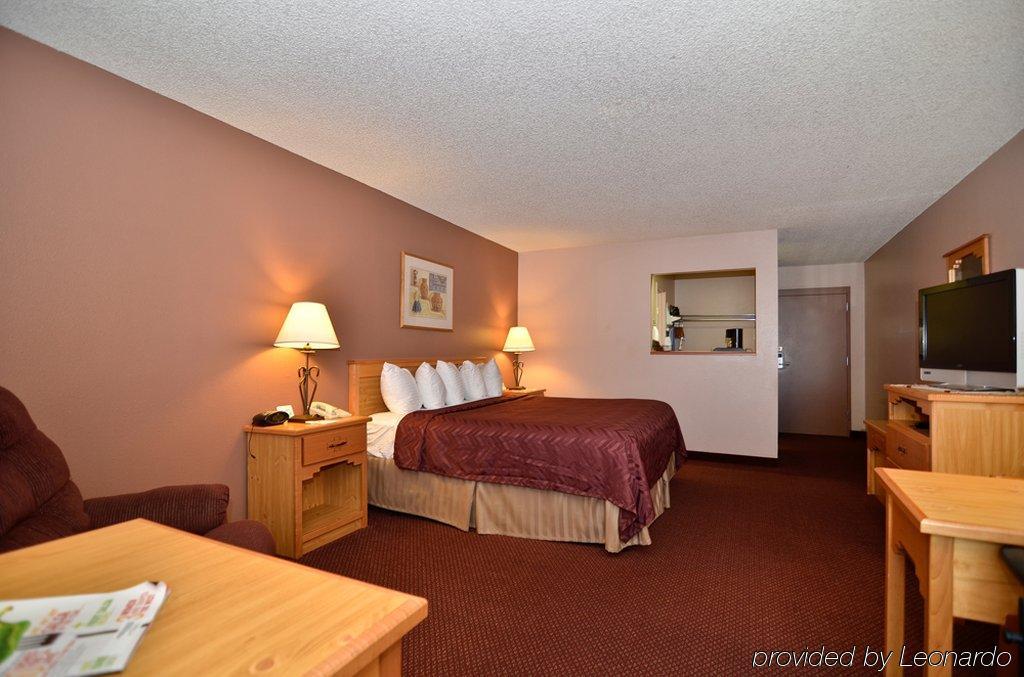 Western Pecos Hotel 3*